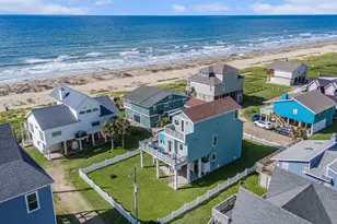 21233 Gulf Dr, Galveston, TX 77554 - Photo 1