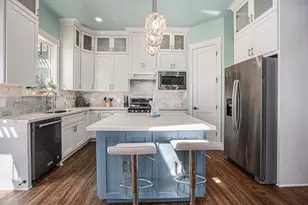 21233 Gulf Dr, Galveston, TX 77554 - Photo 14