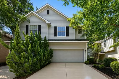 30 Blue Creek Place, The Woodlands, TX 77382 - Photo 2