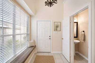 30 Blue Creek Place, The Woodlands, TX 77382 - Photo 4