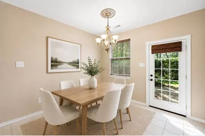30 Blue Creek Place, The Woodlands, TX 77382 - Photo 8