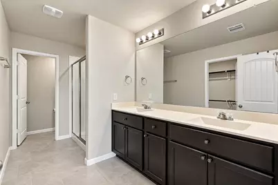 8218 Oakleaf Meadow Court, Rosharon, TX 77583 - Photo 12