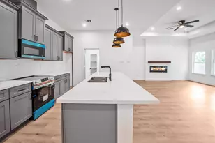 12111 Brightwood Dr, Montgomery, TX 77356 - Photo 16