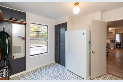 1210 Nottingham Lane, Beaumont, TX 77706 - Photo 12