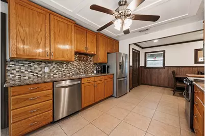 1429 County Road 192, Alvin, TX 77511 - Photo 6