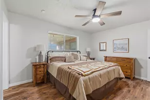 10826 Sagecanyon Dr, Houston, TX 77089 - Photo 8