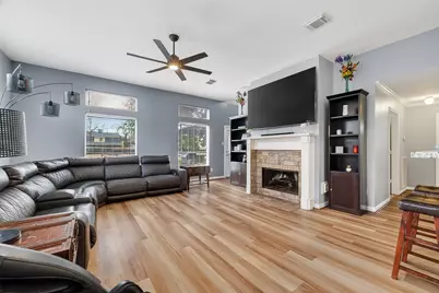 1040 Glenview Drive, Pearland, TX 77581 - Photo 22