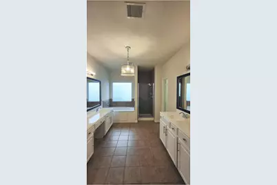 10623 Wallingford Place, Houston, TX 77042 - Photo 40