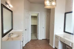 10623 Wallingford Pl, Houston, TX 77042 - Photo 38