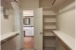 10623 Wallingford Pl, Houston, TX 77042 - Photo 42