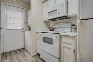 3100 Jeanetta St, Houston, TX 77063 - Photo 8