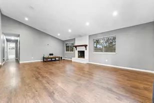 23135 Birnam Wood Blvd, Spring, TX 77373 - Photo 8