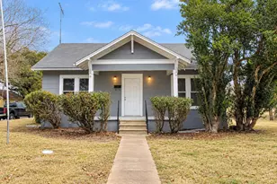 716 Olive St, Wharton, TX 77488 - Photo 1