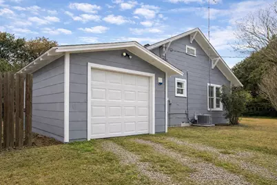 716 Olive Street, Wharton, TX 77488 - Photo 12