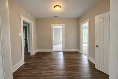 716 Olive Street, Wharton, TX 77488 - Photo 6