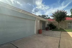 7846 Bankside Dr Dr, Houston, TX 77071 - Photo 24