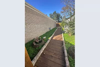 7846 Bankside Drive Drive, Houston, TX 77071 - Photo 22