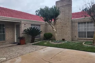 7846 Bankside Dr Dr, Houston, TX 77071 - Photo 2