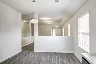 5807 Dawn Light Cir, Houston, TX 77048 - Photo 6