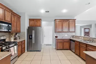 15592 Sandtrap Dr, Waller, TX 77484 - Photo 14