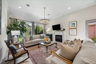 7018 Afton Woods Dr, Houston, TX 77055 - Photo 12