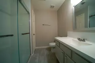 117 Harbour Town Cir, Conroe, TX 77356 - Photo 14