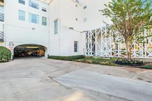 2333 Bering Dr, Houston, TX 77057 - Photo 16