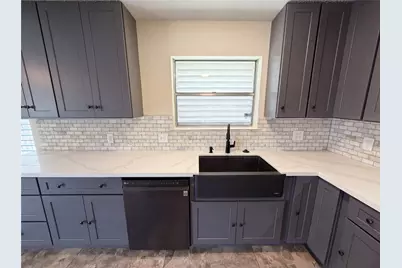 522 27th Avenue N, Texas City, TX 77590 - Photo 22