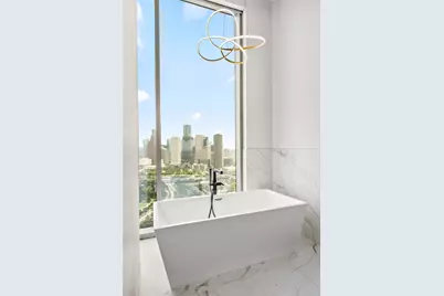 1711 Allen Parkway #3302, Houston, TX 77019 - Photo 16