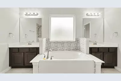 17 Road 6615, Dayton, TX 77535 - Photo 14