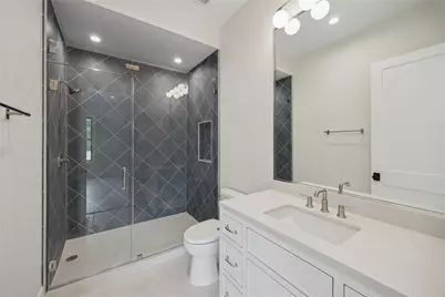 14106 Heatherfield Drive, Houston, TX 77079 - Photo 30