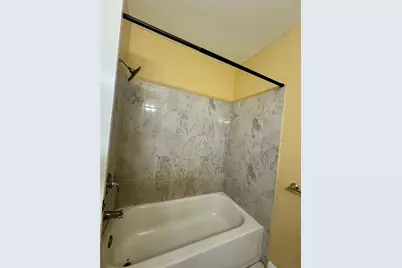 8418 Hazen Street, Houston, TX 77036 - Photo 16