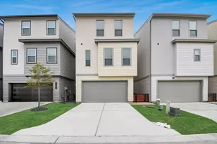 18527 Centro Row, Shenandoah, TX 77385 - Photo 38