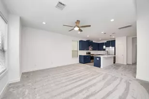 18527 Centro Row, Shenandoah, TX 77385 - Photo 22