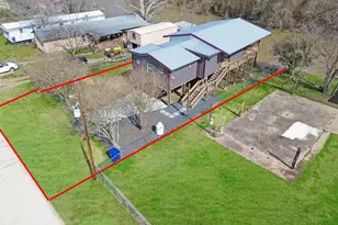 574 River Oaks Dr, Trinity, TX 75862 - Photo 1