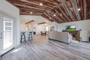 574 River Oaks Dr, Trinity, TX 75862 - Photo 6