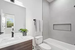 6631 - 6629 Katarani Dr, Houston, TX 77091 - Photo 8