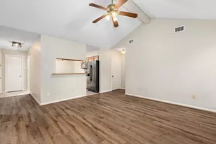 2751 Longleaf Pines Dr, Houston, TX 77339 - Photo 8