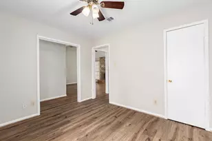 2751 Longleaf Pines Dr, Houston, TX 77339 - Photo 16