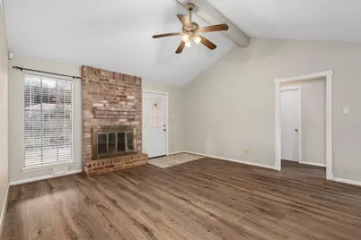 2751 Longleaf Pines Drive, Houston, TX 77339 - Photo 10