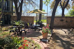 5217 Arboles Dr, Houston, TX 77035 - Photo 2