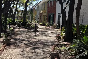 5217 Arboles Dr, Houston, TX 77035 - Photo 4