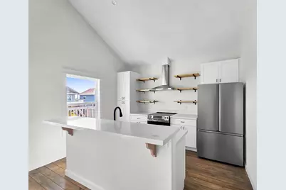 1028 Sunset Circle W, Crystal Beach, TX 77650 - Photo 30