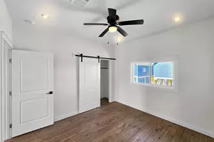 1028 Sunset Circle W, Crystal Beach, TX 77650 - Photo 42