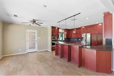 706 Golden Bear Lane, Houston, TX 77339 - Photo 6