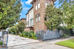 1611 Silver St, Houston, TX 77007 - Photo 2