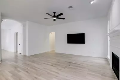 138 Summer Storm Place, The Woodlands, TX 77381 - Photo 8