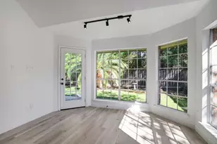 138 Summer Storm Pl, The Woodlands, TX 77381 - Photo 12