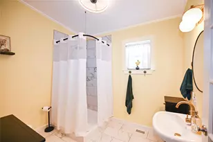 4009 Avenue O, Galveston, TX 77550 - Photo 10