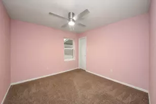 10918 Mulberry Ct, La Porte, TX 77571 - Photo 8